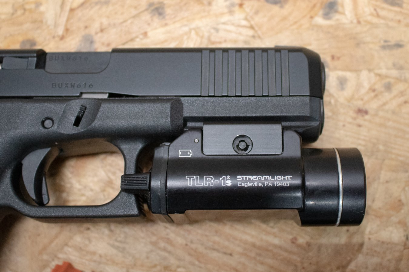 GLOCK 17 Gen5 9mm Police Trade-In Pistols with TLR Light and Extra Mag